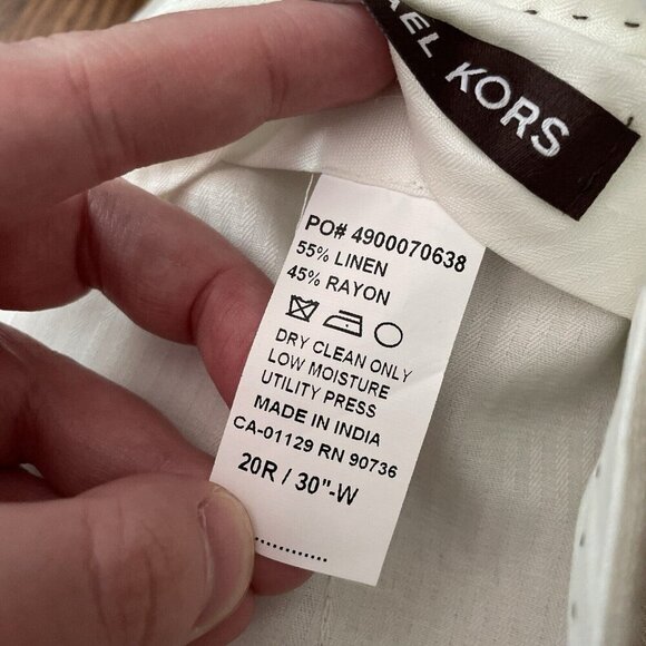 Michael Kors Boys SZ 20R / 30” -W Beige Linen/Rayon Blend Flat Front Pants NWT - Picture 10 of 10